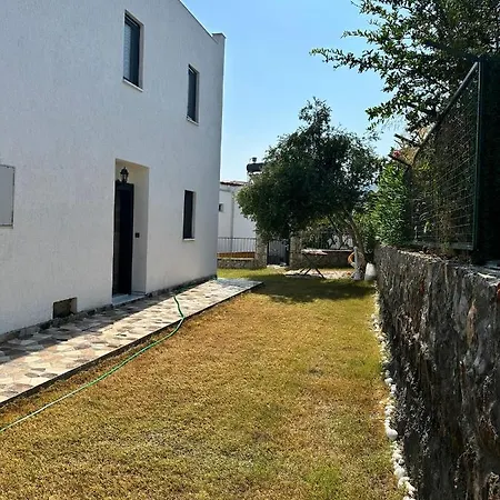 Luxury Summer House דלמן