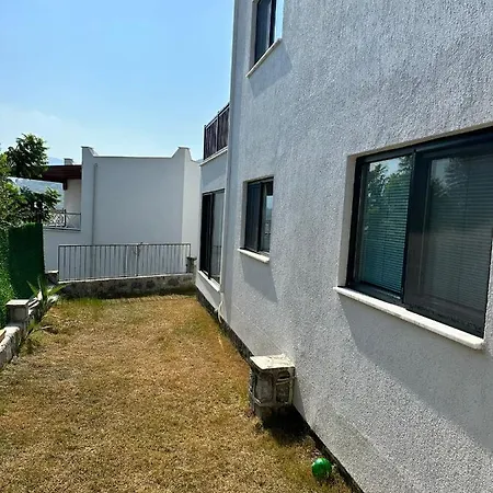בית נופש Luxury Summer House דלמן